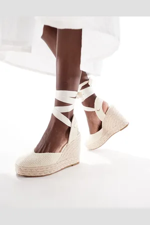 Stradivarius Tie up espadrille wedge in ecru
