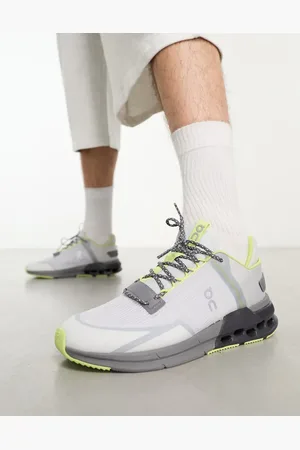 On Running ON Cloudnova Flux all day trainers in glacier and zest
