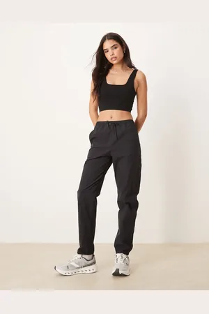 On Running ON Track pants in
