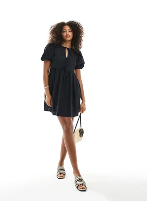 New Look Tie front smock mini dress in