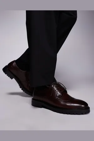WALK LONDON James brogue shoe in leather