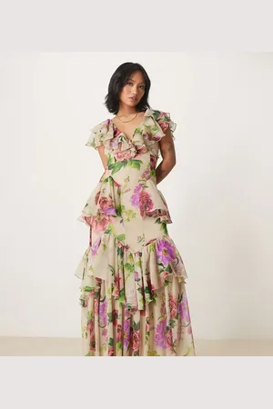 ASOS ASOS DESIGN Petite scoop neck flutter sleeve ruffle tiered midaxi dress in lilac floral print