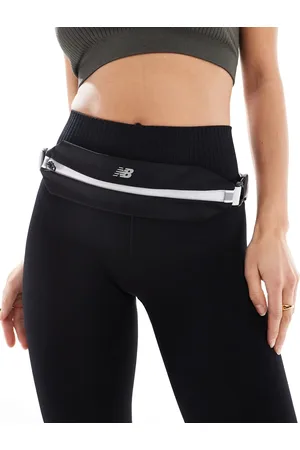 New Balance Performance stretch belt in