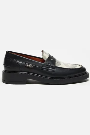 Noak Made in Portugal loafers in leather with geometric design