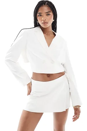 Stradivarius Open back cropped blazer in