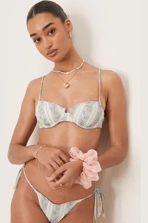 Wild Lovers Milkshake bikini top in blue
