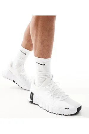 Nike Free Metcon 6 unisex trainers in and black