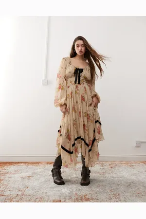 Reclaimed Long sleeve boho winter maxi dress in floral print