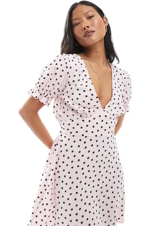 Miss Selfridge Mini tea dress in spun in polka dot print