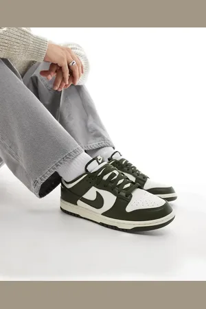 Nike Dunk low retro trainers in cream and cargo khaki
