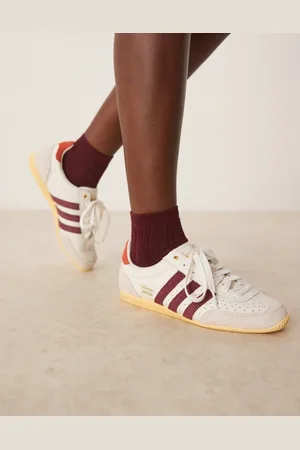 adidas Japan trainers in and burgundy