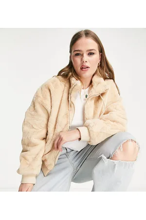 Missguided Faux fur bomber jacket in tan - TAN