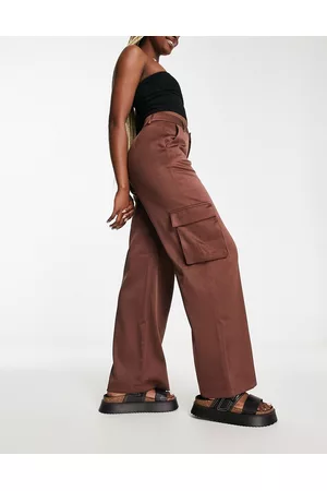 Urban Threads Damen Cargohosen - Wide leg cargo trousers in chocolate