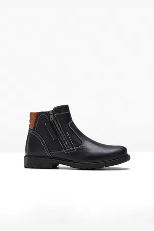 bonprix Boot