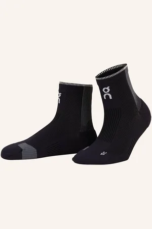 On Running Laufsocken Performance Run Sock Mid schwarz