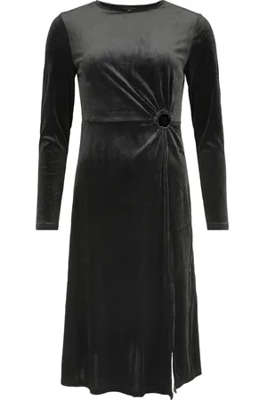 QED London Velvet Keyhole Side Split Dress Mittellanges Kleid