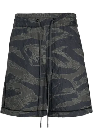 MOSTLY HEARD RARELY SEEN Gesteppte Joggingshorts mit Camouflage-Print