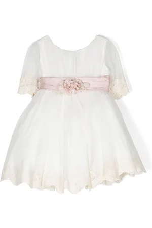Amaya Kleid aus Tüll mit Blumenapplikation