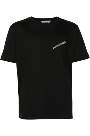 Uma Raquel Davidowicz Lodi T-Shirt