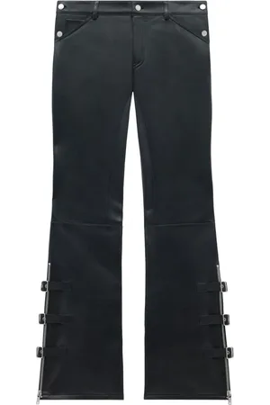 Courrèges Ausgestellte Lederhose mit Schnalle