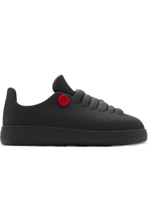 Burberry Bubble Sneakers mit Anhänger
