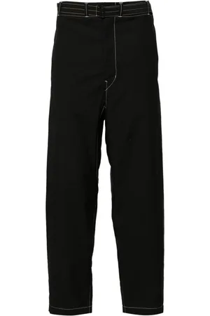 LEMAIRE Gegurtete Hose mit Kontrastnähten