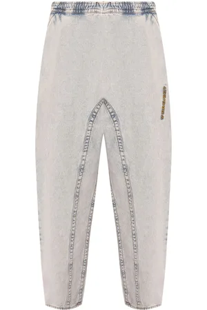 Y / PROJECT Jeans mit Logo-Stickerei