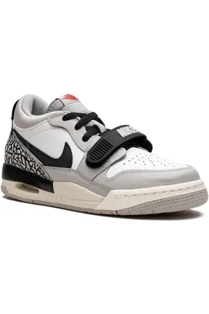 Jordan Legacy 312 Low Sneakers