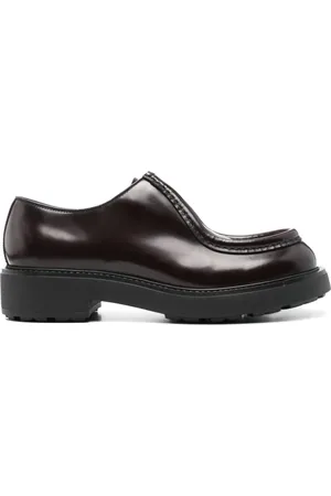 Prada Derby-Schuhe aus gebürstetem Leder