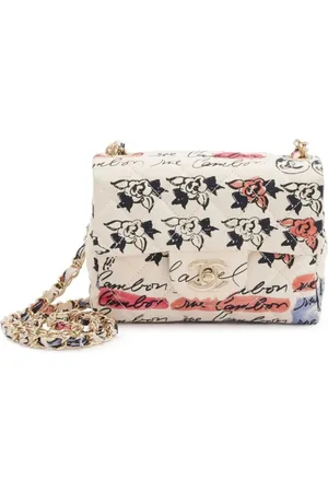 CHANEL 2006 Mini Classic Flap Schultertasche mit Graffiti-Print