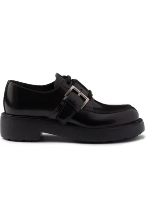Prada Schnürschuhe aus gebürstetem Leder