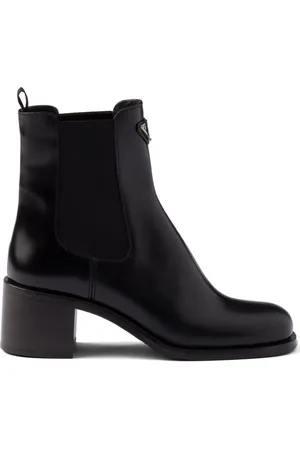 Prada Stiefeletten aus gebürstetem Leder