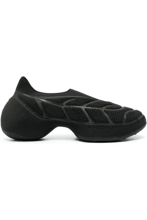 Givenchy TK-360 + Sneakers mit Mesh-Einsatz
