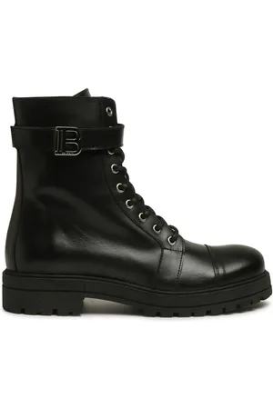 Balmain Stiefel mit Logo-Schild