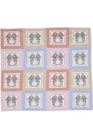 Hermès 2020s Schal mit grafischem Print