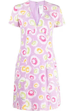 CHANEL Minikleid aus Seide mit abstraktem Print