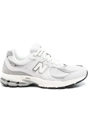 New Balance 2002R Sneakers