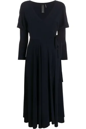 Norma Kamali Wickelkleid im Layering-Look