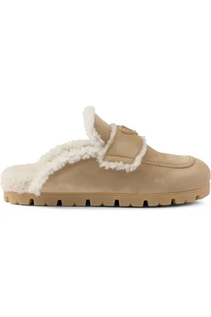 Prada Mules mit Logo