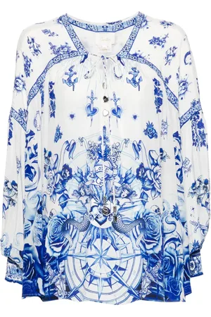 Camilla Bluse mit Marine-Print
