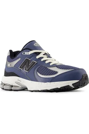 New Balance 2002R Sneakers