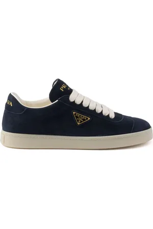 Prada Sneakers aus Wildleder