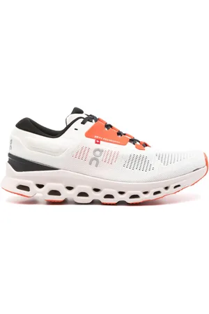 On Running Cloudstratus 3 Sneakers