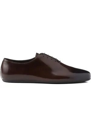 Prada Schnürschuhe aus gebürstetem Leder