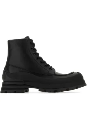 Alexander McQueen Bikerstiefel mit Logo-Prägung