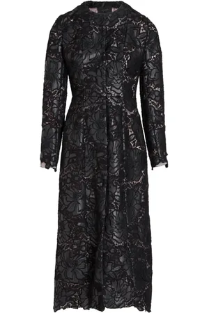 Giambattista Valli Bestickter Mantel