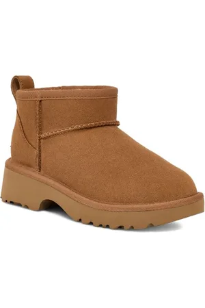 UGG Classic Ultra Mini New Heights Stiefel