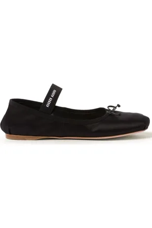 Miu Miu Ballerinas mit Riemchen