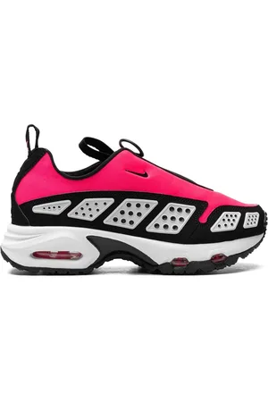 Nike Air Max SNDR Highlighter Pink Sneakers