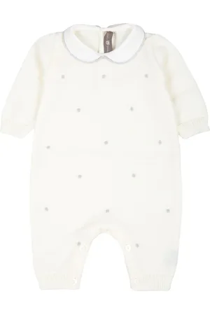 LITTLE BEAR Strampler mit aufgestickten Polka Dots